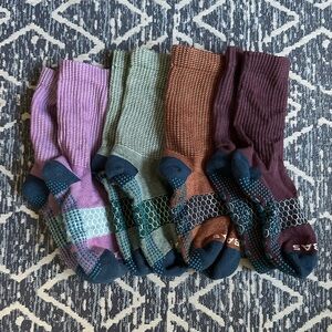 Bombas gripper socks - youth size